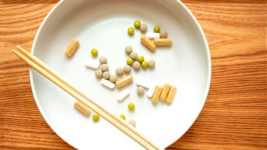 抗うつ薬の服用、ちょっと待った診断名『適応障害』